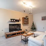 Megan Apartment Sofia Mall Center